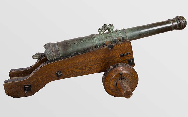 https://www.fortticonderoga.org/wp-content/uploads/2022/02/Object-lessons-cannon-gray-background_.jpg